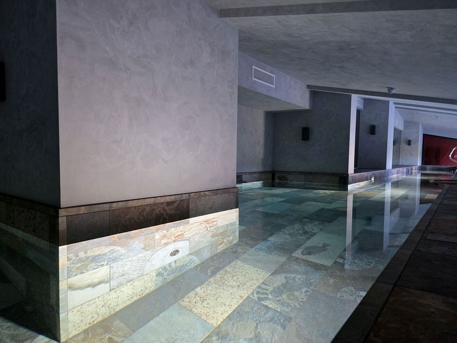 Pullman Hotel Riga 
施工:Bona Art Dekora Studija