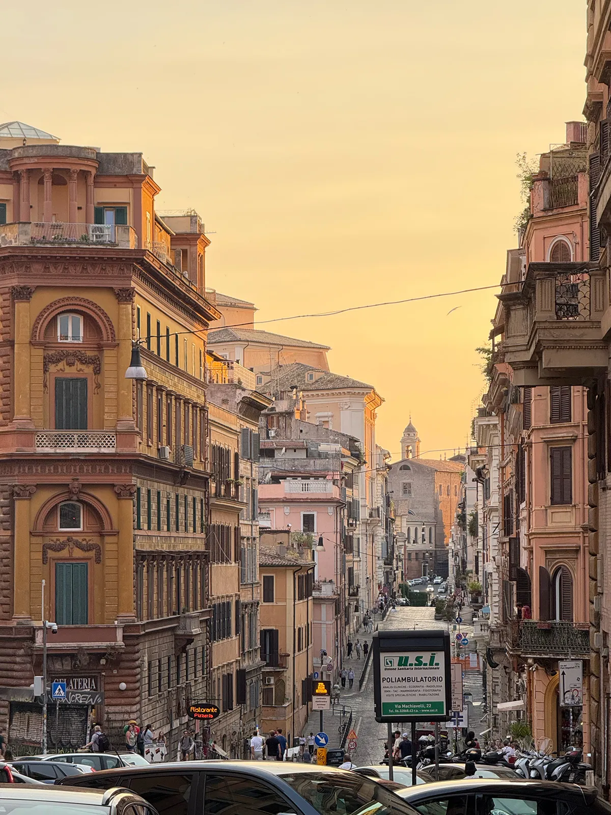 Rough yet Beautiful -- Marmorino of Rome and Venice