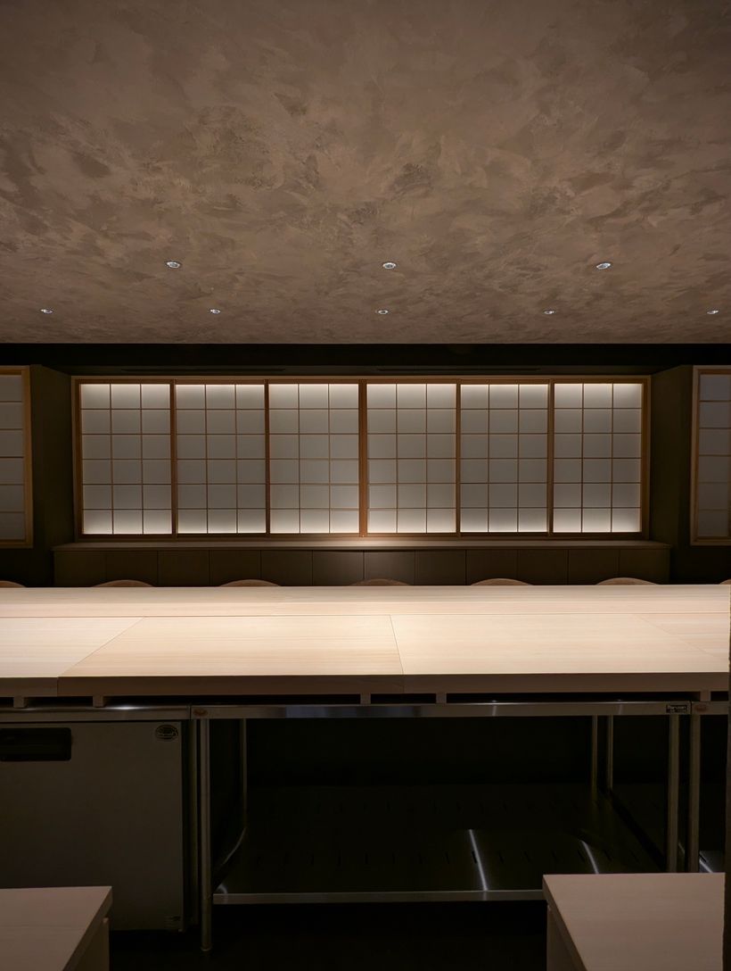 Osaka Higobashi Sushi Restaurant 'Amaterasu'
Design & Supervision: N.style